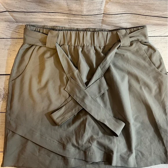 RBX Skort - 17" Length with Tie Waist - Stylish‎ & Functional - Picture 7 of 7